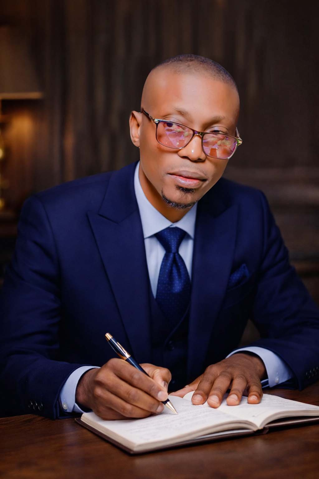 Evhvys Max Gaylord DE MOUAYARD.